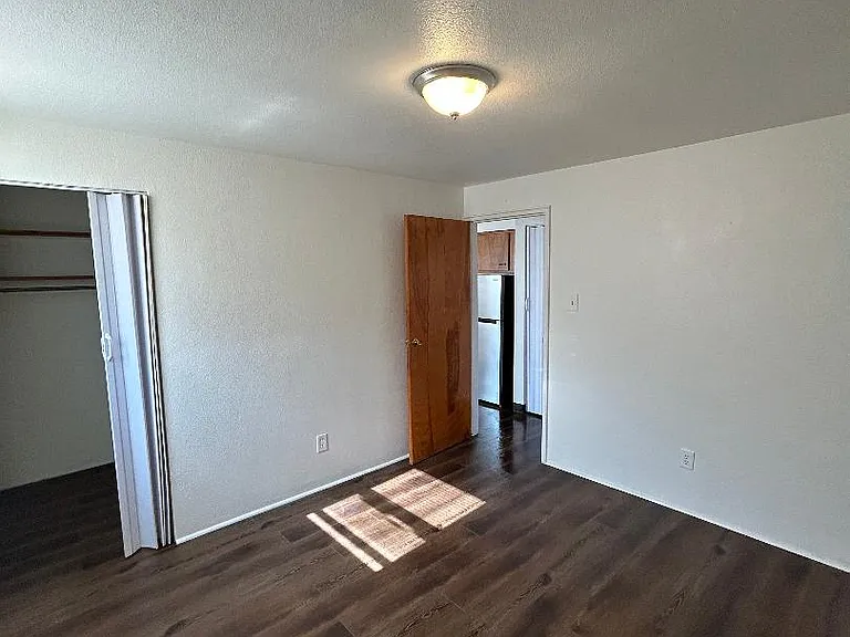3318 Camvic Ter #3 — Photo 4