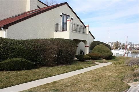 6L Queen Victoria Way