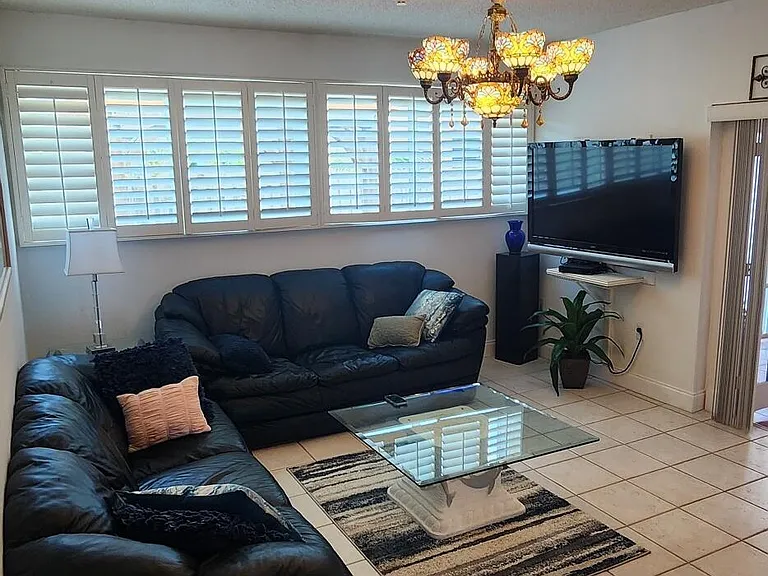 610 Palm Dr — Photo 20