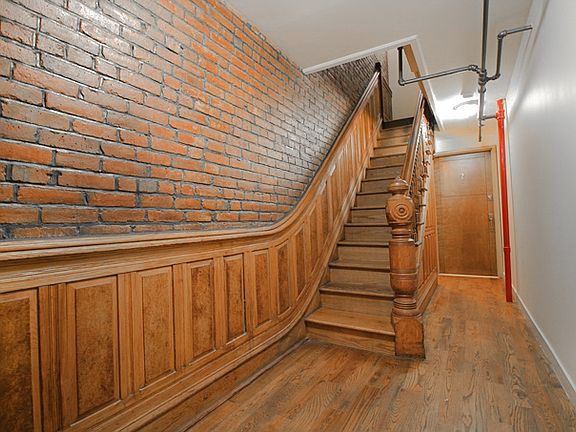 5th image of 212 Hancock St #1AA