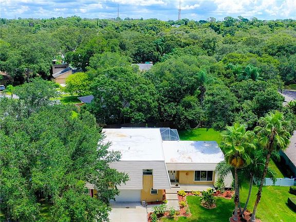 5th image of 916 High View Dr