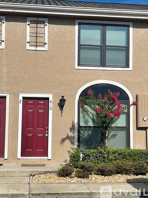 1st image of 610 Casa Park Ct #O