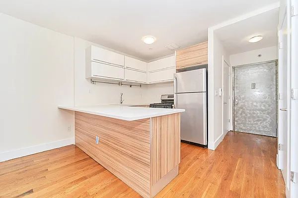 Rented by Living New York | media 6