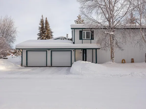 102 Maple Dr, Fairbanks, AK 99709