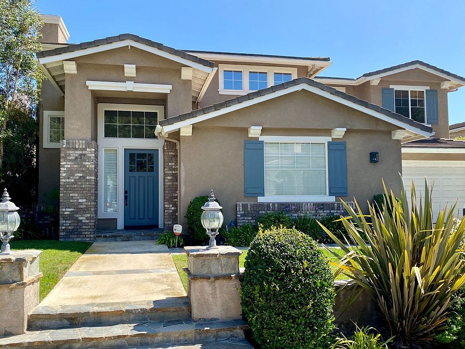 1st image of 856 Paseo De Leon
