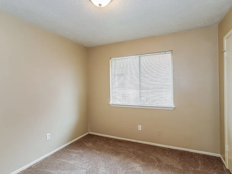 2010 Quail Place Dr — Photo 21