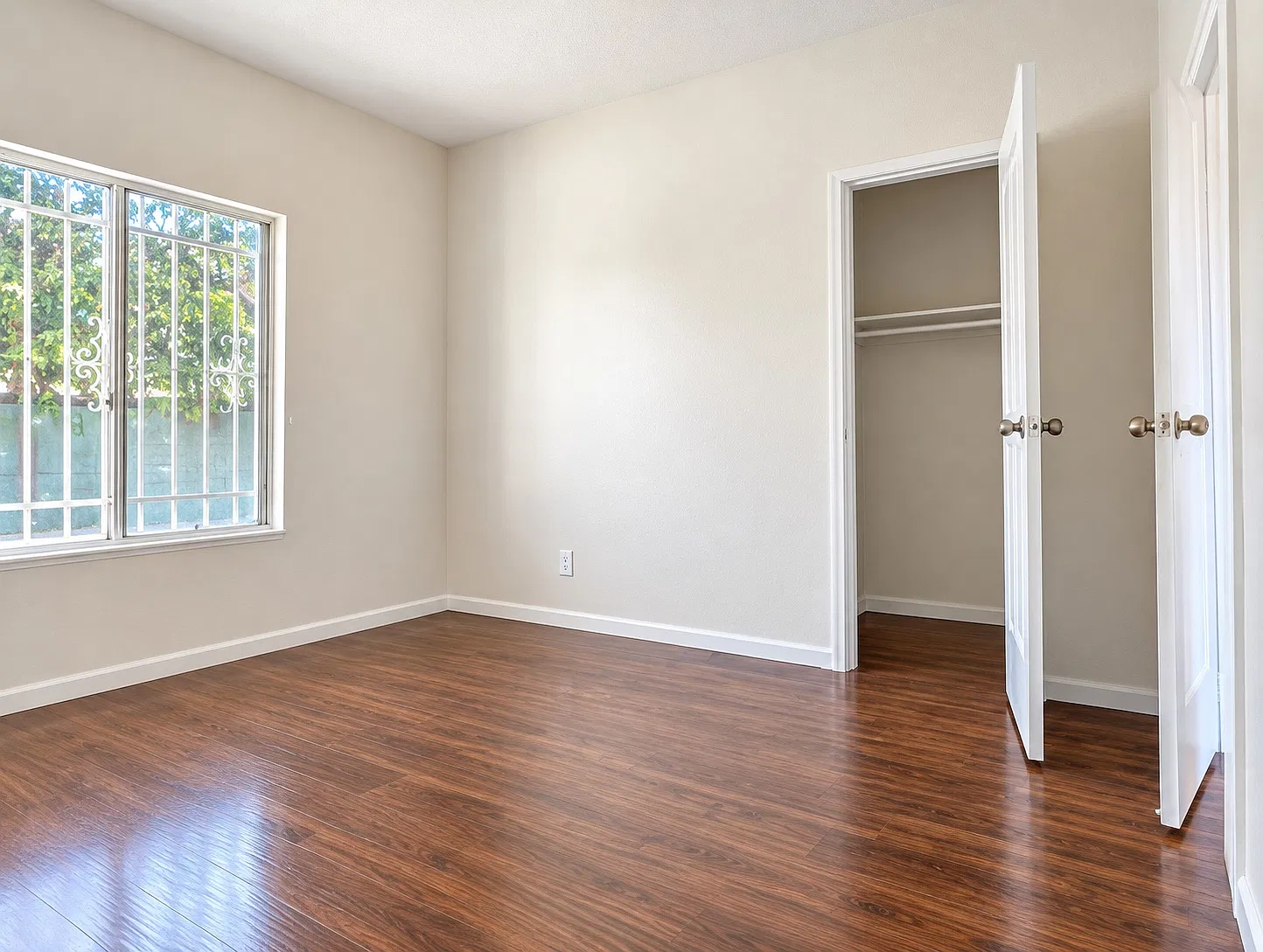 1 bed, 800 sqft, $1,995 — Photo 2