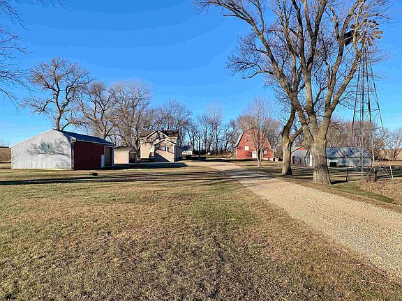 3rd image of 14779 Kestrel Ave