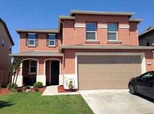 872 Kiwi St, Madera, CA