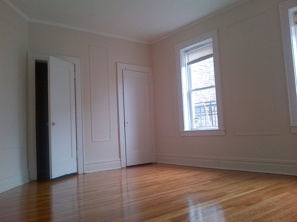 2nd image of 120 N Oraton Pkwy APT 06