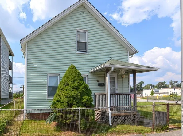 10 Grosvenor St, Worcester, MA 01610