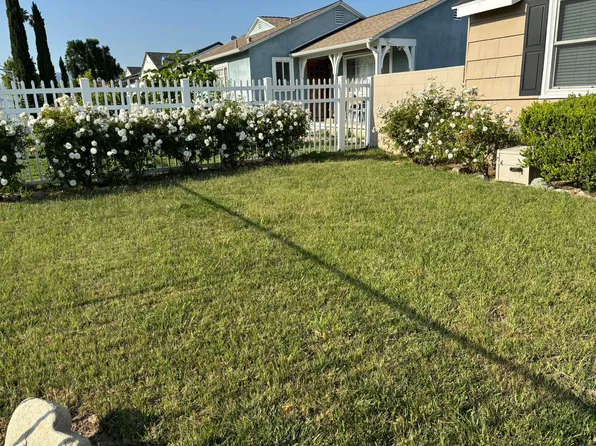 10348 Woodley Ave, Granada Hills, CA 91344