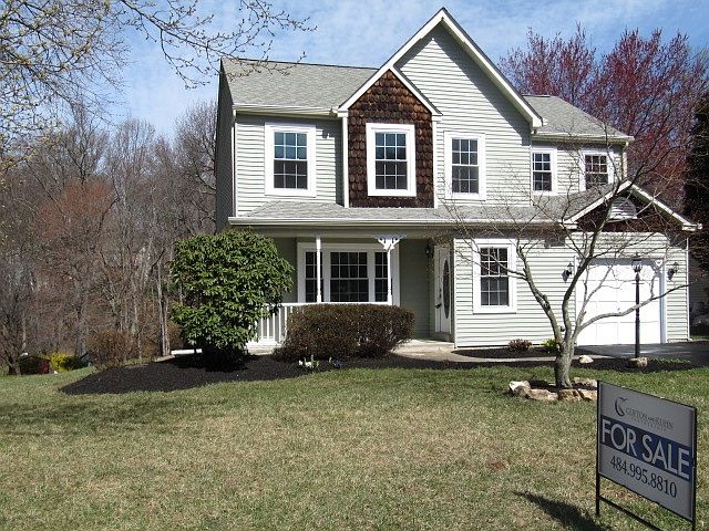 1st image of 1414 Henry Dr