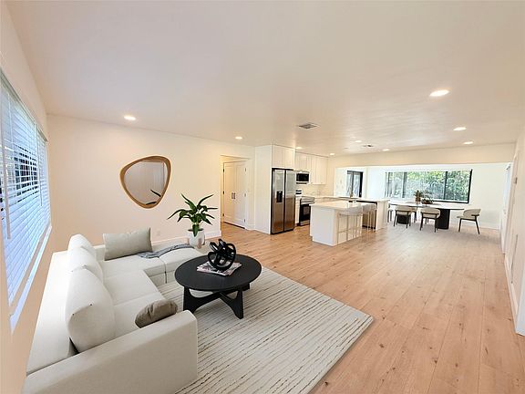 5th image of 1763 18th Avenue