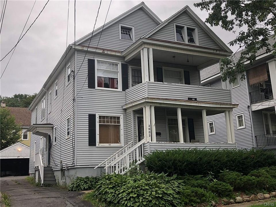 2nd image of 2003 Baker Ave