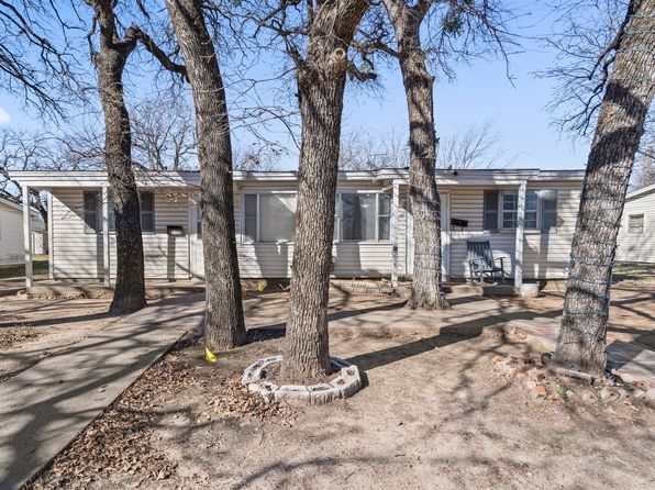 2209 & 2211 Barbell Ln, Fort Worth, TX 76111