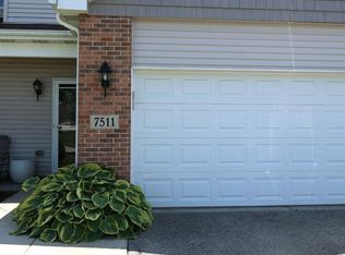 7511 E 111th Ln, Winfield, IN