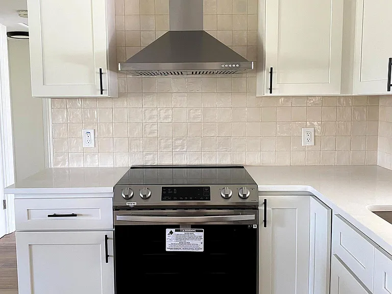 6325 Canton St S — Photo 9
