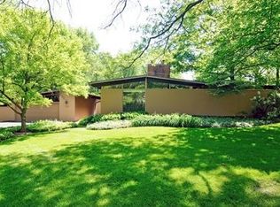 1645 Cambridge Ave, Flossmoor, IL 60422