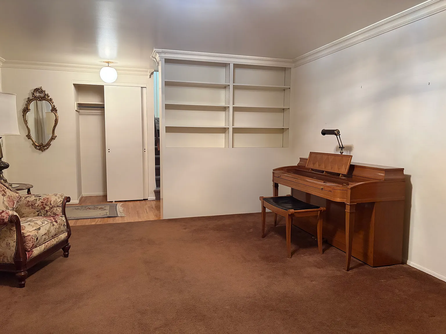 4 bed, 1800 sqft, $2,900 — Photo 4