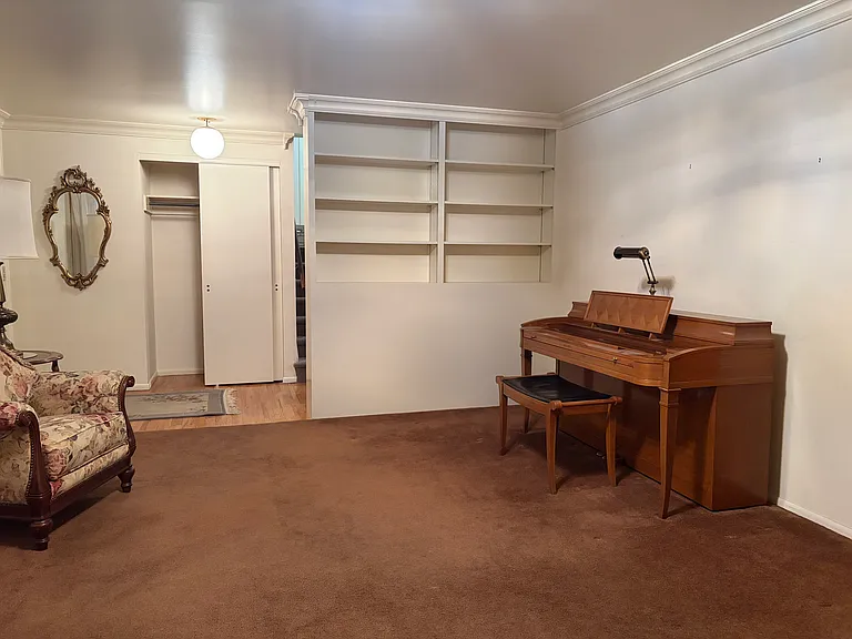 6415 S Glen Oaks St #2 — Photo 3