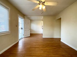 1117 U St APT D, Sacramento, CA 95818