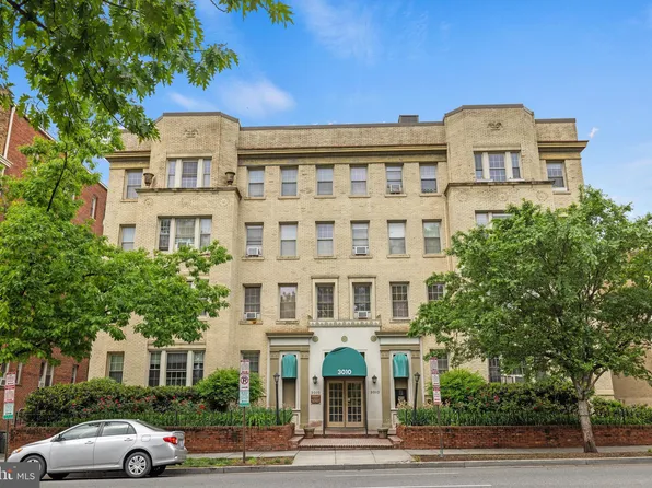 3010 Wisconsin Ave NW APT 211, Washington, DC 20016