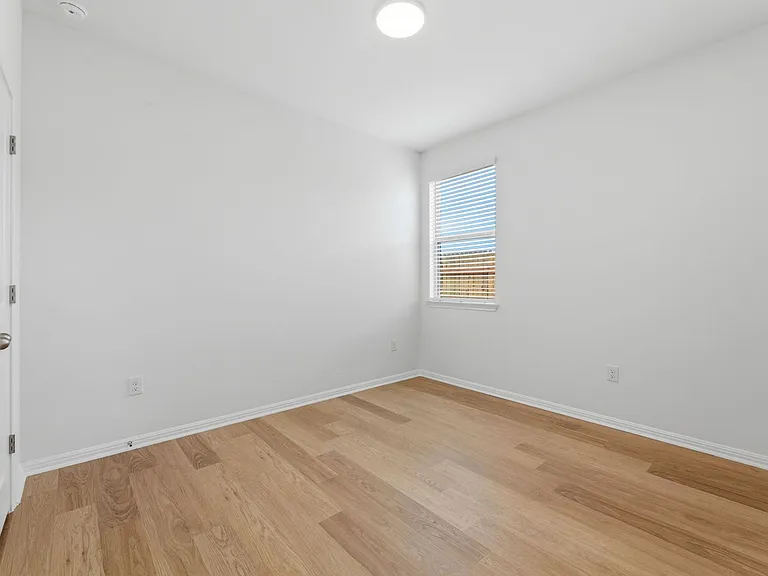 183 Glocken Ln — Photo 15