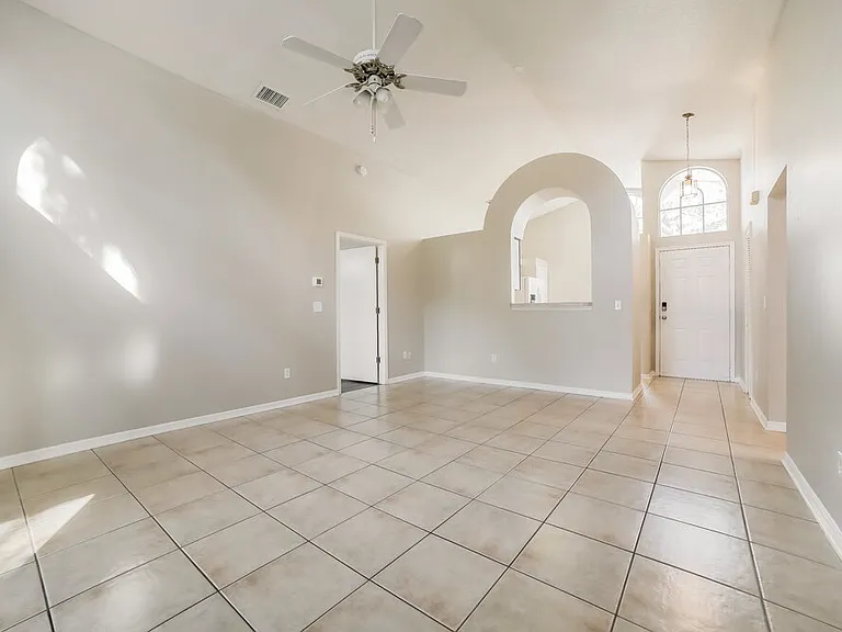 4111 Quail Briar Dr — Photo 4