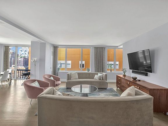 4th image of 90 E End Ave APT 14B