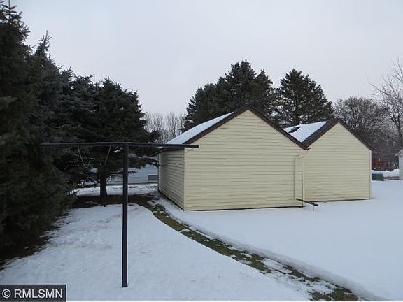 4th image of 301 E Alden St