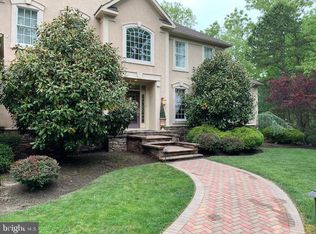 12 Pendleton Ct, Medford, NJ 08055