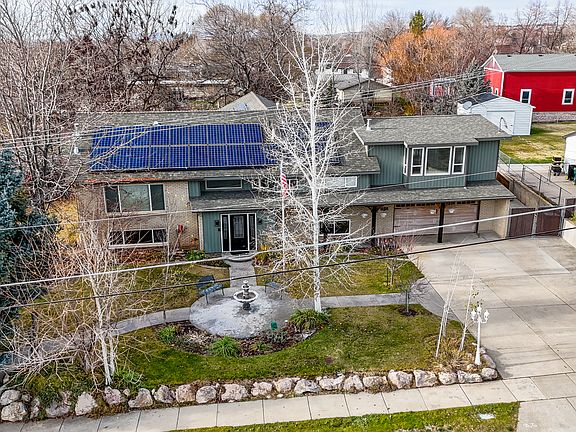 2nd image of 1515 E Gentile St