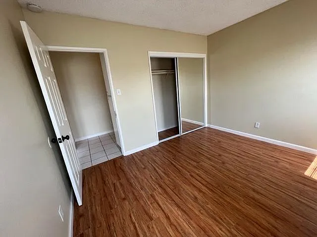 12526 Menlo Ave #C — Photo 15