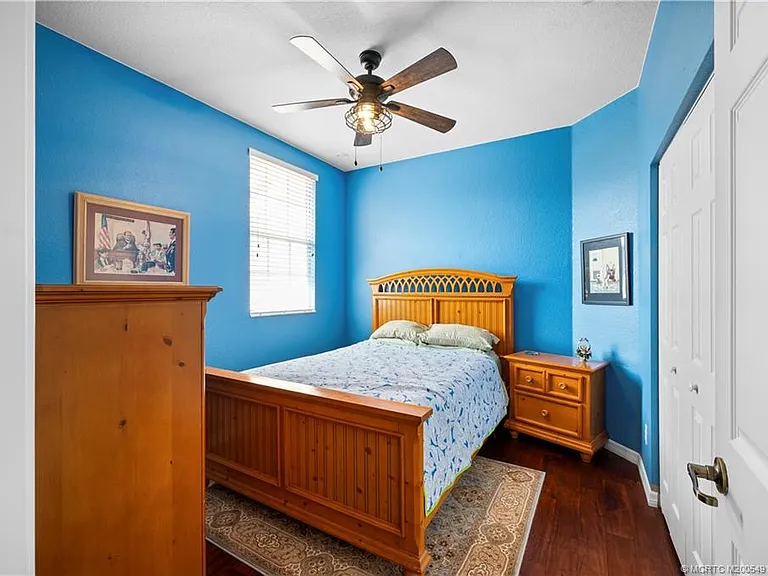 691 SW Glen Crest Way — Photo 10