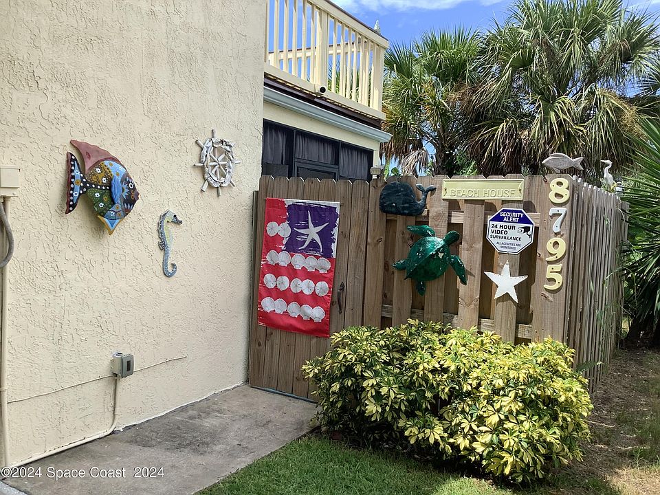 1st image of 8795 Live Oak Ct
