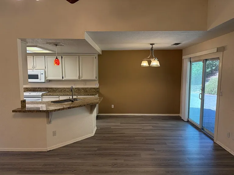 237 Sunridge Way — Photo 20