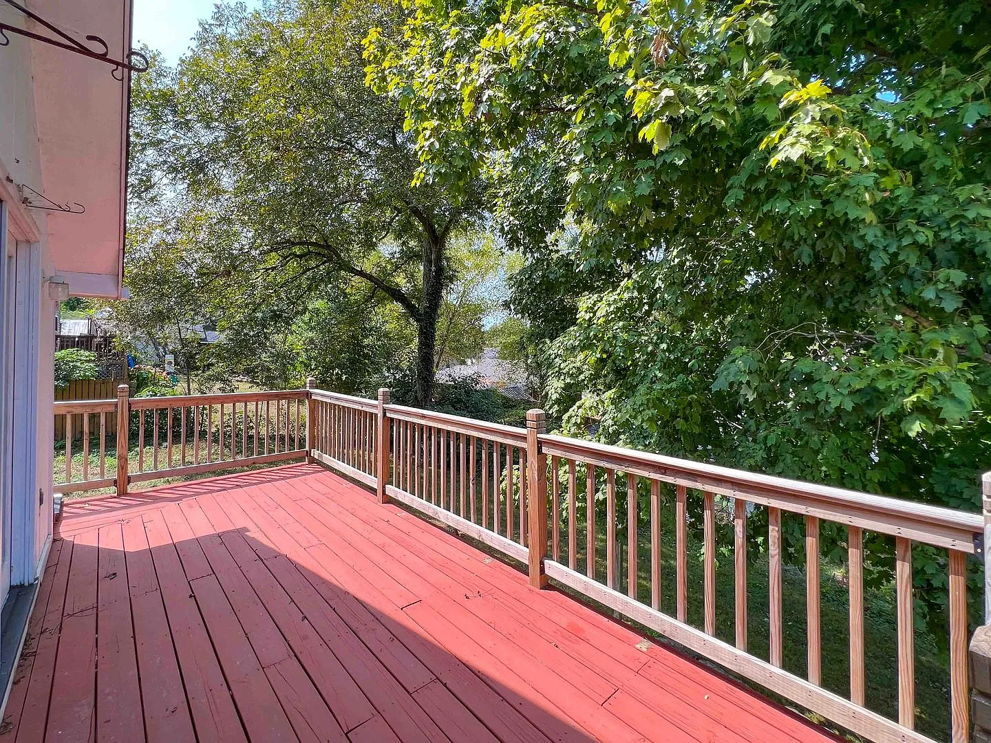Spacious 3-Bedroom Home with Two Living Areas, Deck & Carport — Photo 3