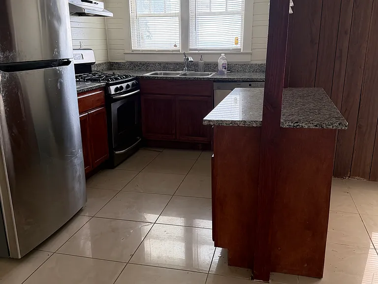 3510 Bay Front Rd #HOUSE — Photo 4