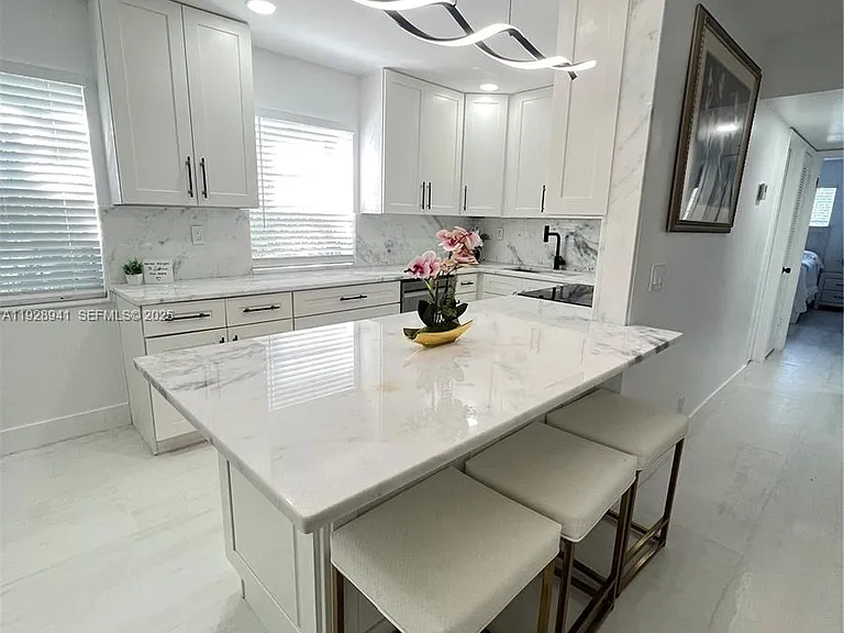 708 Normandy Ln #708-O — Photo 7