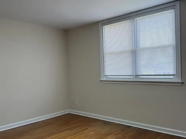 2311 Saymoure Rd, Wilmington, DE 19805