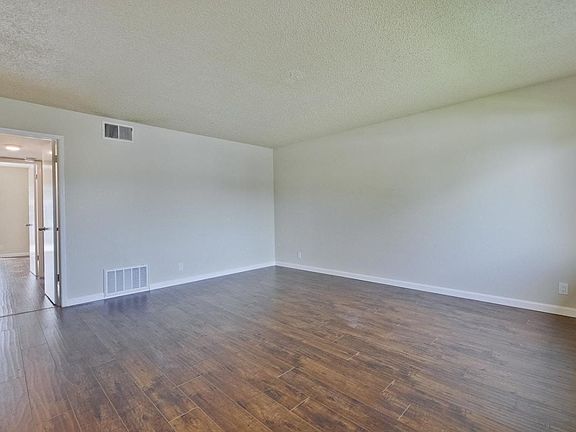 2nd image of 2812 Regnart Way