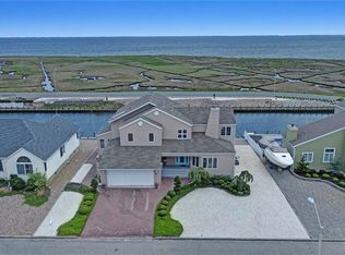 846 Ensign Dr, Forked River, NJ 08731