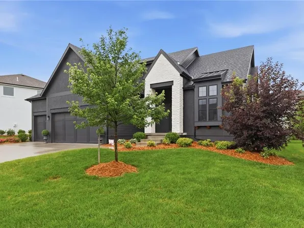 17732 Eby St, Overland Park, KS 66013