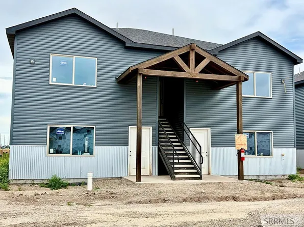 38 Pioneer Rd, Rexburg, ID 83440