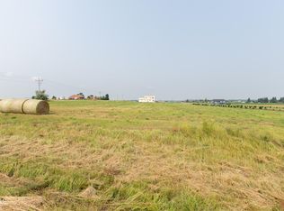 500 Apple Ridge Rd, Menoken, ND 58558