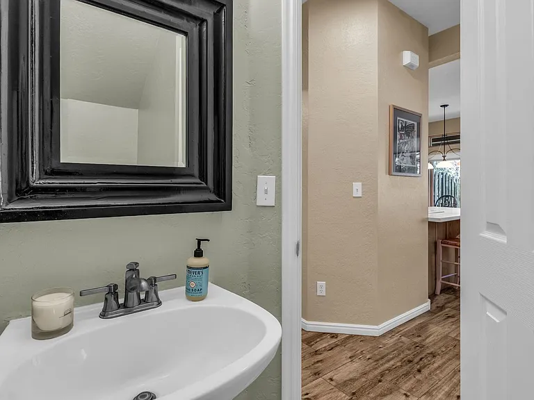 2619 Cottage Loop — Photo 13