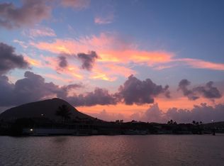 435 Opihikao Pl, Honolulu, HI 96825