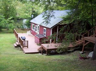 71 Salisbury Dr, Saint Albans, ME 04971