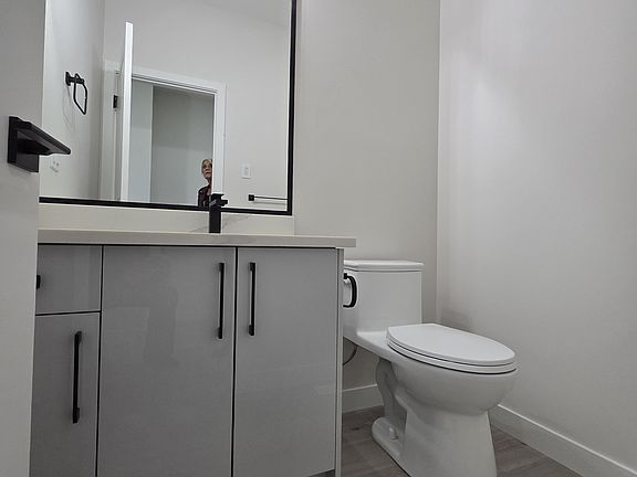 5th image of 79 Patriot Way